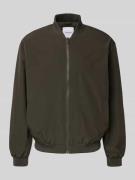 Jack & Jones Bomberjacke mit Stehkragen Modell 'CHARGE' in Oliv, Größe...