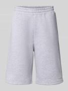REVIEW Sweatshorts mit Logo-Print in Hellgrau Melange, Größe L