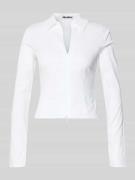 REVIEW Schmal geschnittene Bluse mit Zweiwege-Reißverschluss in Weiss,...
