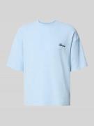 REVIEW T-Shirt mit Rundhalsausschnitt und Label-Stitching in Hellblau,...
