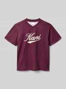 KARL KANI Regular Fit T-Shirt mit Logo-Print in Bordeaux, Größe 134