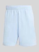 adidas Originals Sweatshorts aus Baumwoll-Mix in Hellblau, Größe L