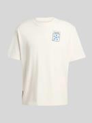adidas Originals T-Shirt mit Rücken Print aus reiner Baumwolle in Offw...