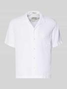 Gant Regular Fit Leinenhemd mit Brusttasche und Label-Stitching in Off...