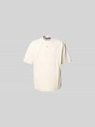 A-COLD-WALL Regular Fit T-Shirt mit Ziernähten in Beige, Größe M