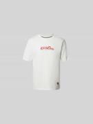 Evisu T-Shirt mit Label-Print in Weiss, Größe XL