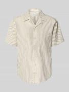 Calvin Klein Jeans Regular Fit Freizeithemd mit Brusttasche in Beige, ...