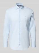 Tommy Hilfiger Tailored Fit Businesshemd mit Kentkragen in Bleu, Größe...