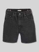 Levi's® Regular Fit Jeansshorts aus reiner Baumwolle in Black, Größe 2...