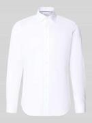 Christian Berg Men Regular Fit Business-Hemd mit Kentkragen in Weiss, ...