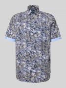 Christian Berg Men Modern Fit Freizeithemd mit Kentkragen in Marine, G...