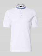 bugatti Regular Fit Poloshirt mit Stehkragen und Logo-Stitching in Wei...