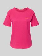 Smith and Soul T-Shirt mit Statement-Stitching und Rollsaum in Pink, G...