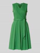 More & More Kleid mit V-Ausschnitt in Wickel-Optik in Gruen, Größe 34