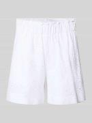 Pieces Loose Fit Bermudas mit Lochstickerei Modell 'VILDE' in Weiss, G...