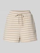 Pieces Regular Fit Sweatshorts aus Baumwoll-Mix Modell 'CHILLI SUMMER'...