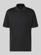 bugatti Regular Fit Poloshirt mit Brusttasche und Label-Stitching in A...