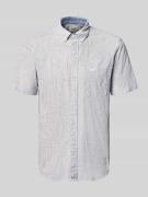 camel active Regular Fit Freizeithemd mit Button-Down-Kragen in Offwhi...