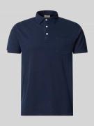 Superdry Slim Fit Poloshirt mit Brusttasche in Marine, Größe L