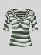 Zero T-Shirt mit Wellensaum in Dunkelgruen, Größe 34