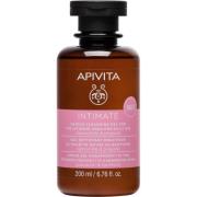 APIVITA Gentle Cleansing Gel for the Intimate Area for Daily Use