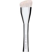Make Up Store Drop Foundation Brush