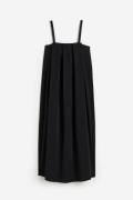 H&M Plissiertes Kleid Schwarz, Alltagskleider in Größe S. Farbe: Black