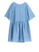 Arket Rückenfreies Kleid Taubenblau, Alltagskleider in Größe 44. Farbe...