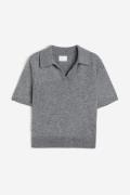 H&M Poloshirt aus Feinstrick Graumeliert, T-Shirt in Größe S. Farbe: G...