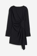 H&M Drapiertes Crêpe-Kleid Schwarz, Alltagskleider in Größe 34. Farbe:...