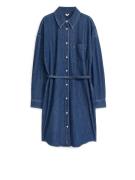 Arket Denim-Hemdkleid Blau, Alltagskleider in Größe 42. Farbe: Blue