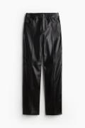 H&M Lederhose mit Bügelfalten Schwarz, Chinohosen in Größe 42. Farbe: ...