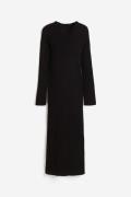H&M MAMA Kleid in Rippenstrick Schwarz, Kleider Größe L. Farbe: Black