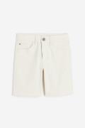 H&M Jeansshorts Weiß in Größe 134. Farbe: White