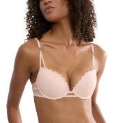 Triumph BH That Night In Vegas Wired Push-Up Bra Hellrosa A 70 Damen