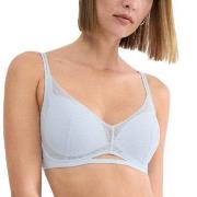 Triumph BH Breathe and Lift Smart PU Hellblau Fit Smart 4 Damen